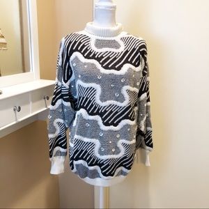 •Oleg Cassini Vintage Black and White Sweater•